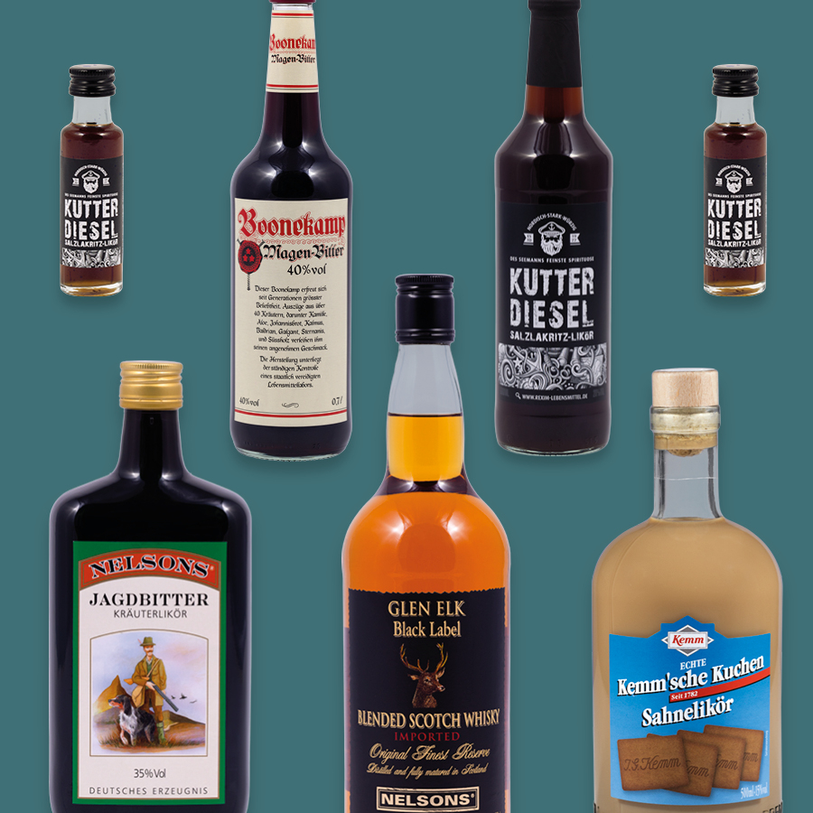 Collage aus verschiedenen Flaschen Likör