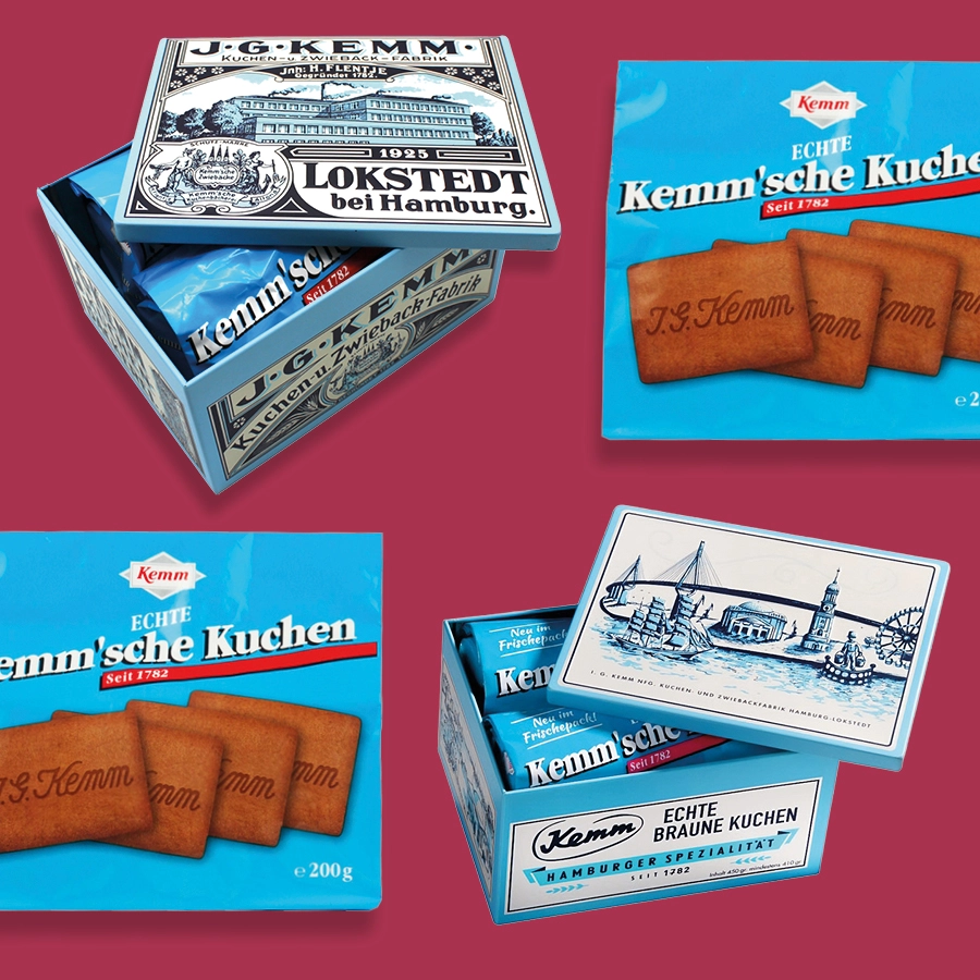 Verschiedene Kekspackungen der Firma Kemm