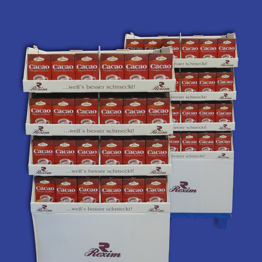 Aufsteller mit Kakaopackungen